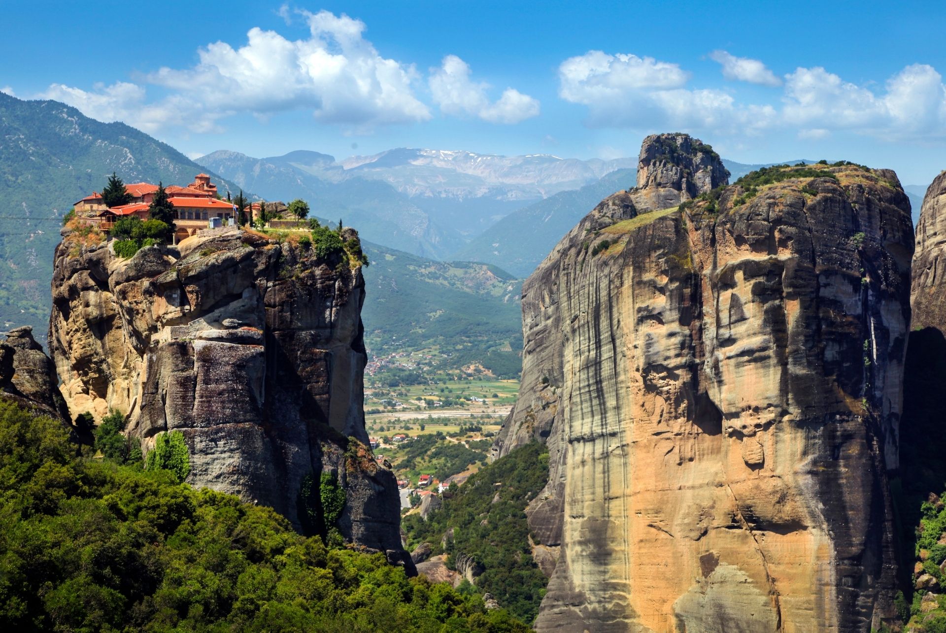 Argolida, Delphi & Meteora (3 Days) – Discover Ancient Greece's Greatest Treasures