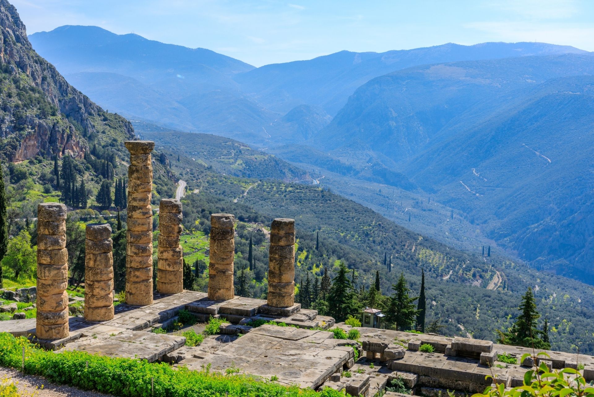 Delphi & Meteora 2-Day Tour – Explore Two UNESCO World Heritage Sites in a Memorable Private Experience